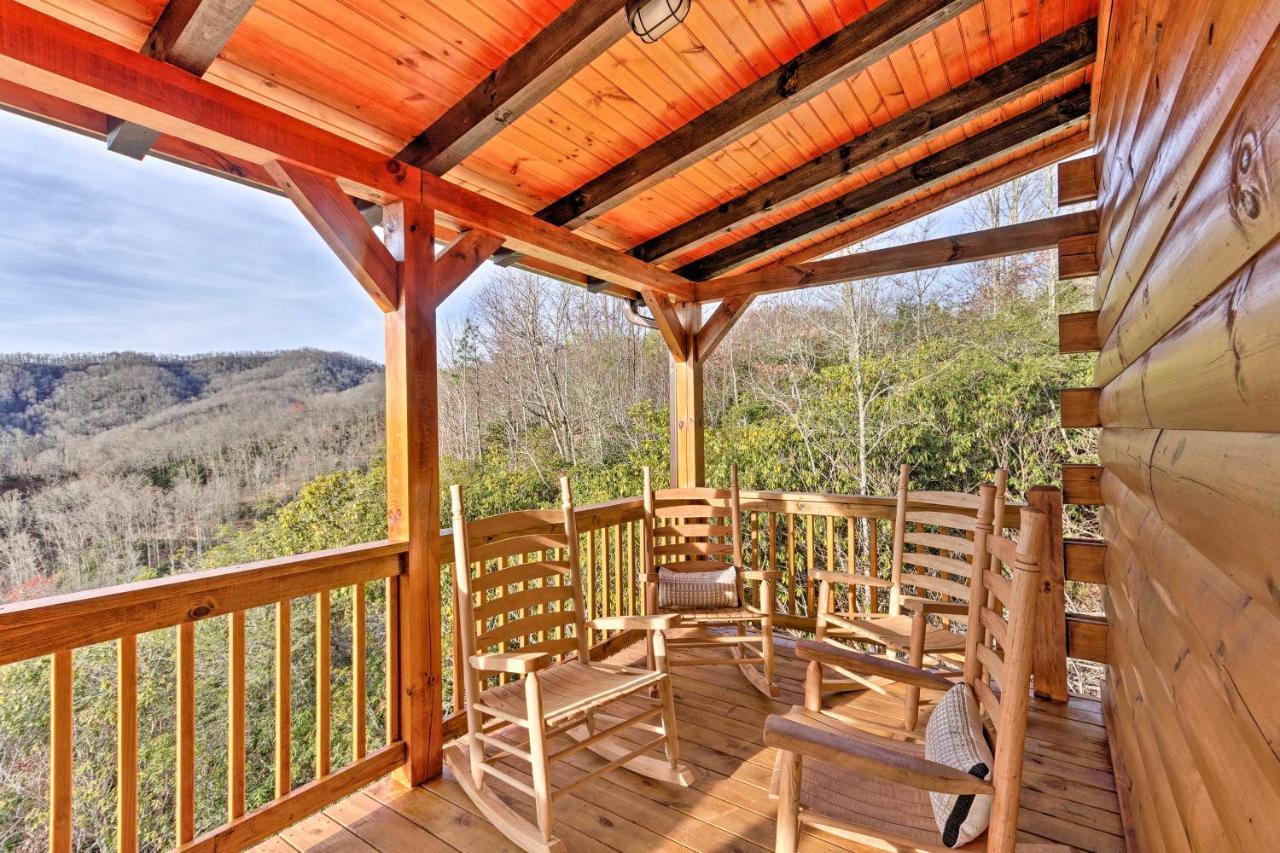 ברייסון סיטי Hilltop Cabin On 5 Acres With Hot Tub And Waterfall! מראה חיצוני תמונה